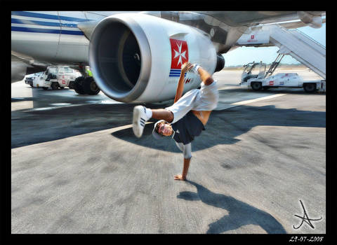 B-Boy DrUsH at Malta Airport