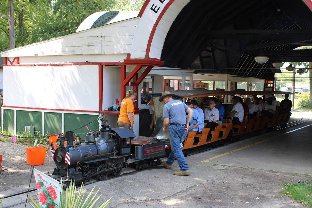 TRAIN AT EDEN SPRINGS PARK by dfreedy on DeviantArt