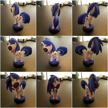 Vinyl Scratch Amiibo