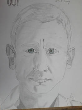 Daniel Craig