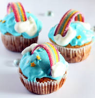 Rainbow cupcakes