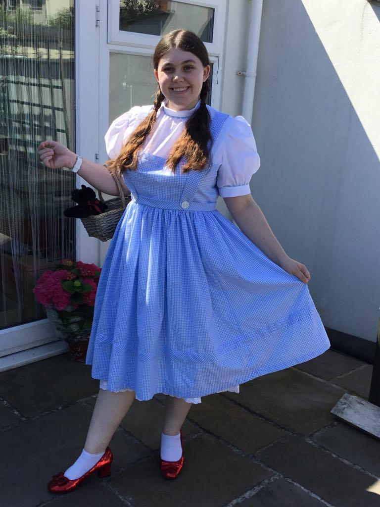 Dorothy Gale : The Wizard of Oz by RSkittlessCosplay on DeviantArt