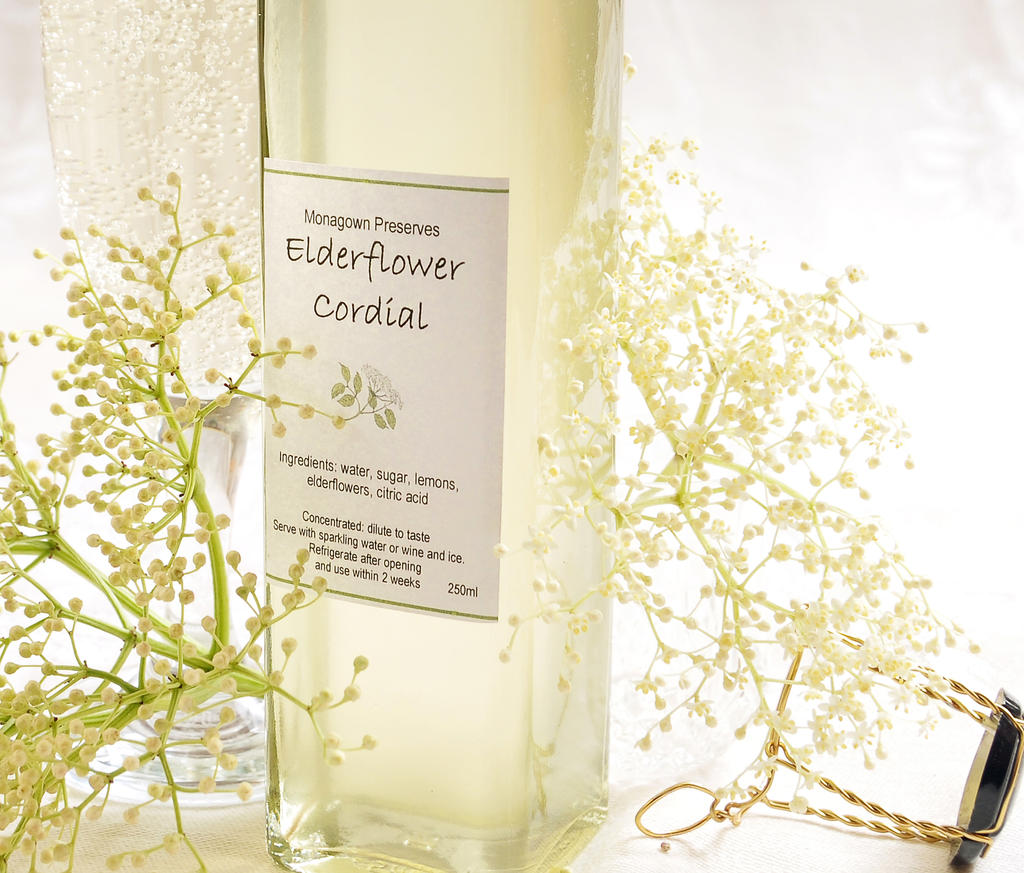 Elderflower cordial 1