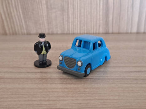 Sir Topham Hatt and his car (Capsule)