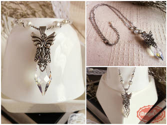 Vintage Silver Crystal Necklace