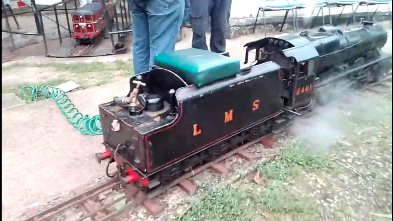 Roxbourne 3: LMS Black 5 5401 #4 by FlyingFoxandBambi on DeviantArt