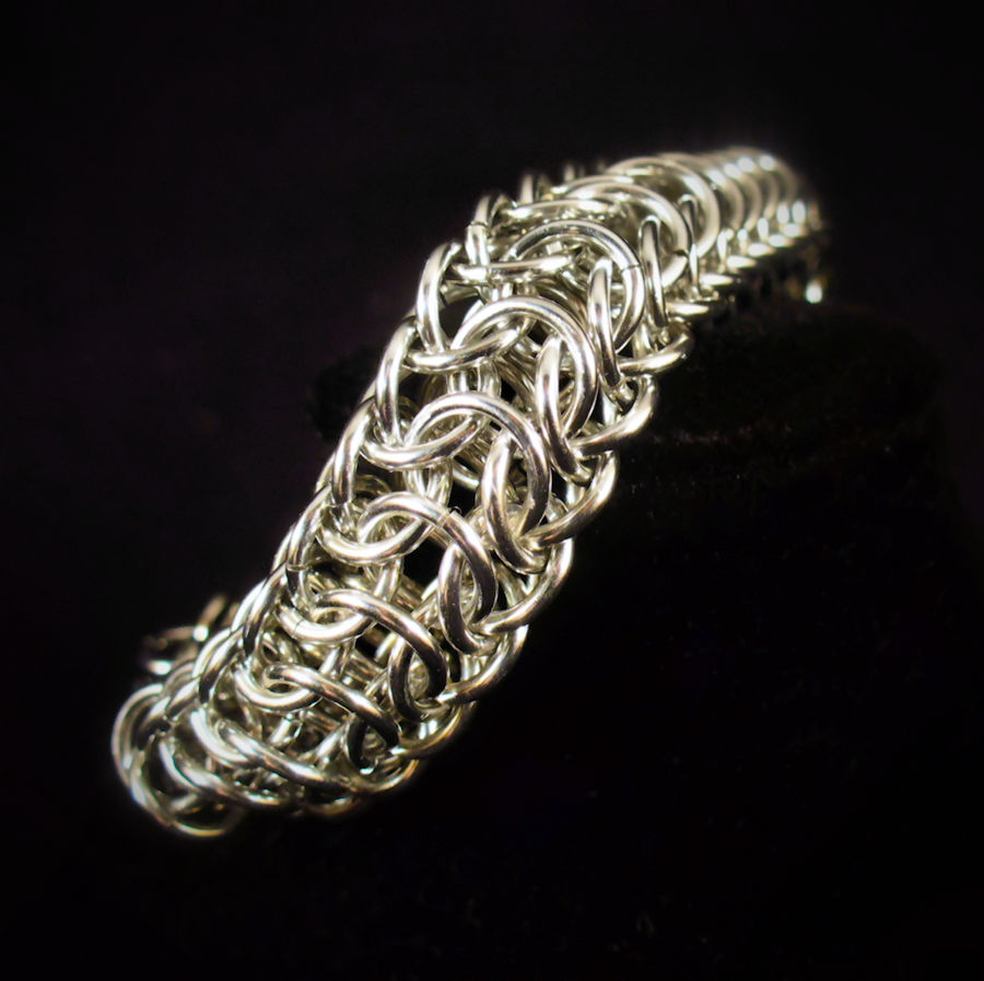 Persian Dragonback Bracelet by Ginkage