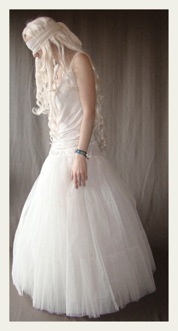 White Lady 3