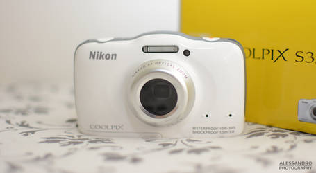 COOLPIX S32