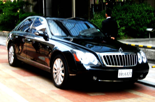 Maybach 62S Exclusive Sedan