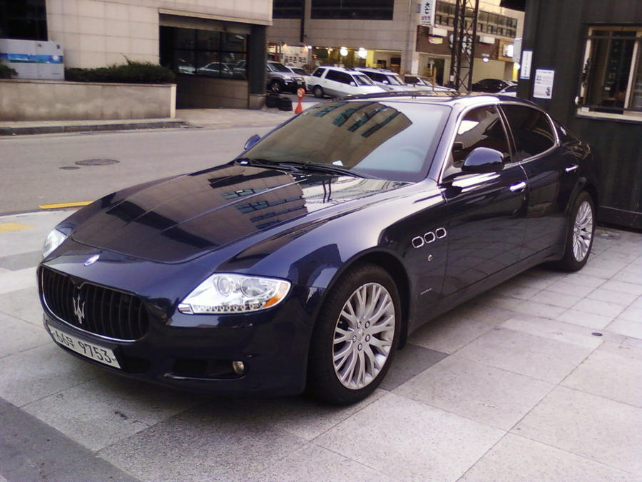 Maserati Quattroporte