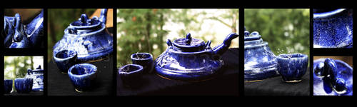 Stary Blue Teapot by AJ333