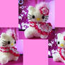 Pompom Hello Kitty dressed