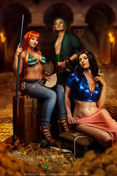 One Piece Cosplay - Nami, Robin, and Zoro
