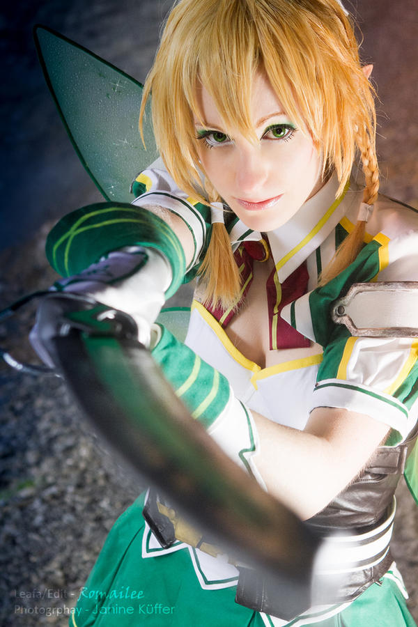Leafa - Attack with a smile by RomaiLee