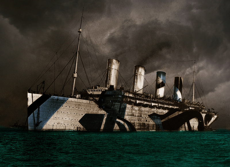 Картинки британика. Британик корабль крушение. Титаник Британик Олимпик на дне. Британик корабль на дне. Олимпик Титаник Британик под водой.