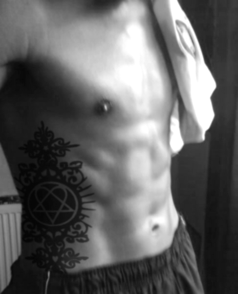 Heartagram tattoo b/w