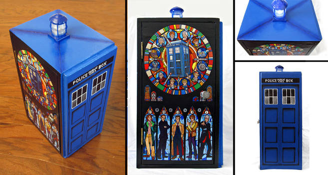 Doctor Who - Curio-Cabinet