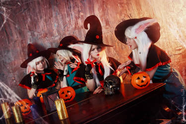 Halloween Meepo! by DianaSimon