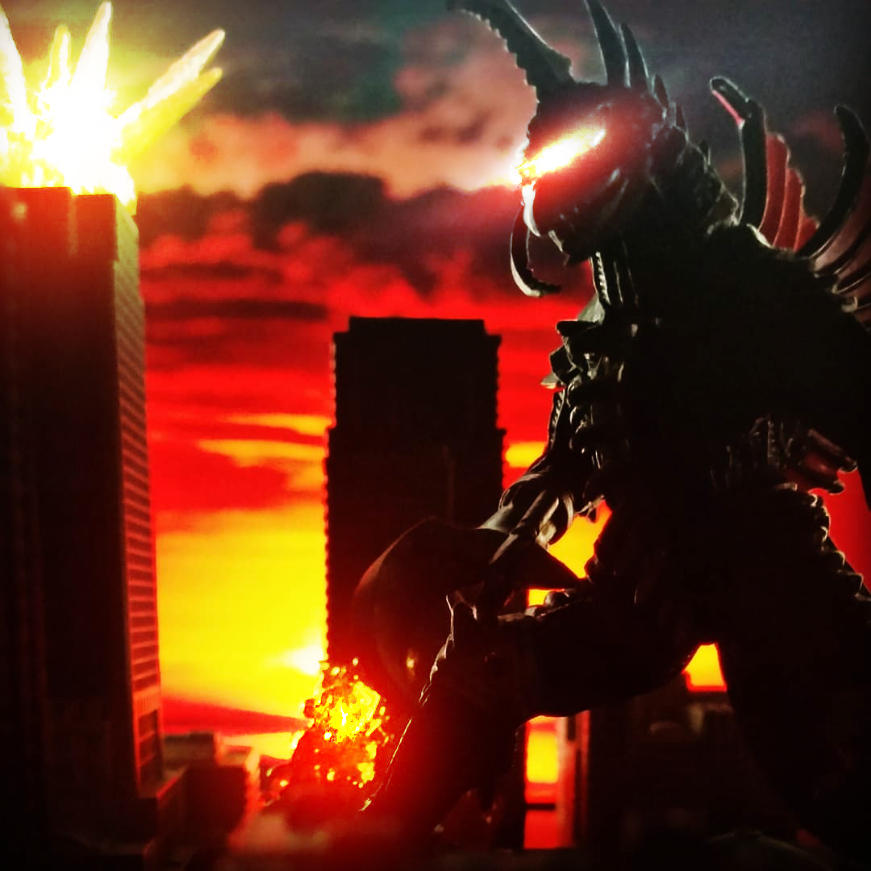 Gigan Rising by TRJComix on DeviantArt