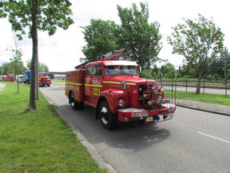 swedish fire truck 1 by damenster