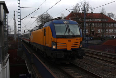 NS 193 737 with the IC Amsterdam