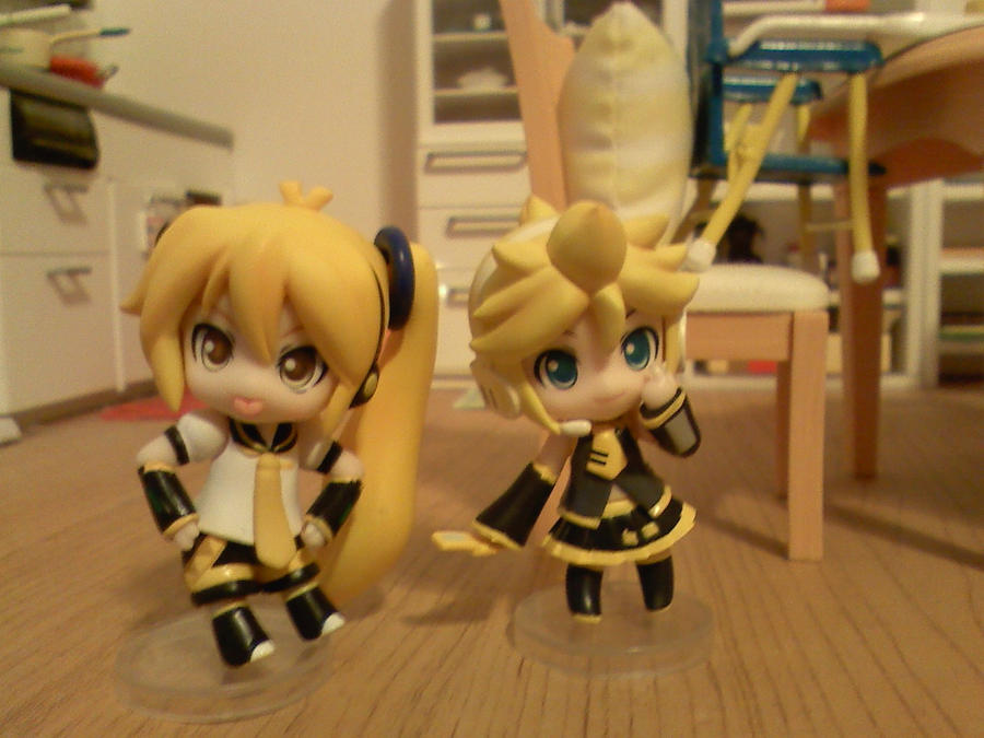 Neru Akita X Len Kagamine By Piria On DeviantArt neru-akita-x-len-kagamine-by-piria-on-deviantart