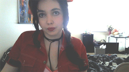 aerith_gif_by_chitosecosplay_d9w2n4l-250t.jpg