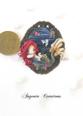 mermaid cameo