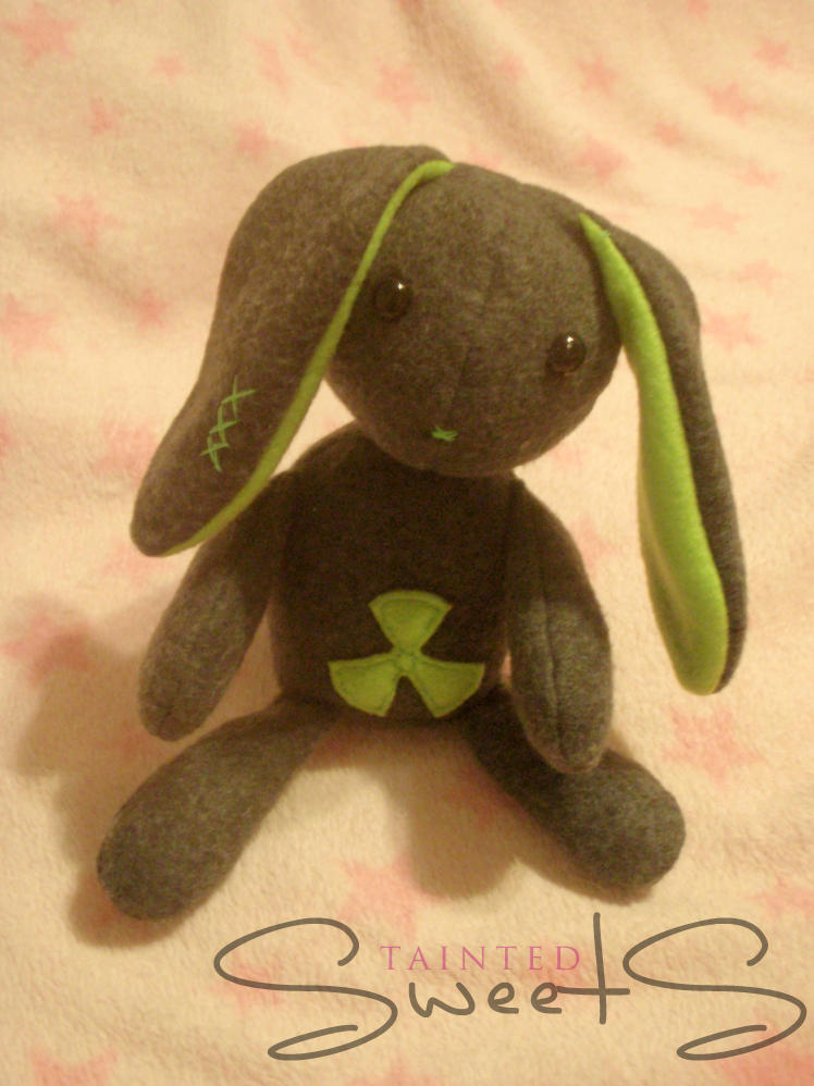 RadioActive Bunny by danger0usangel03 on DeviantArt
