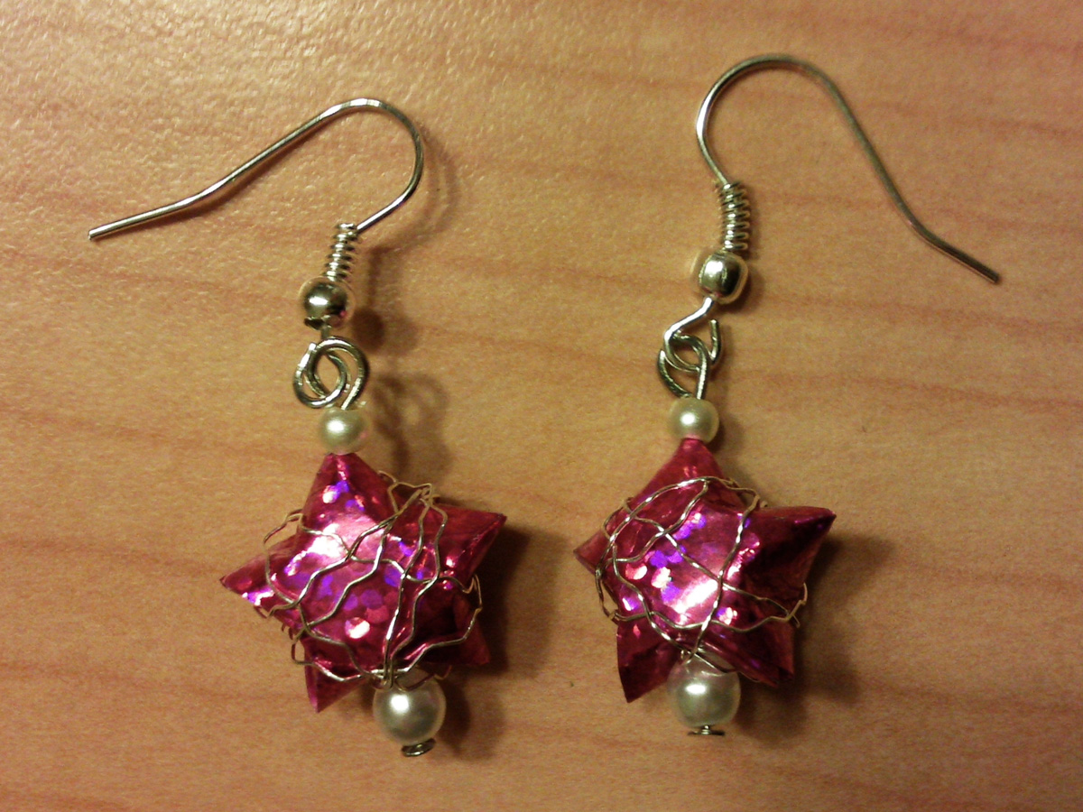 pink paper star earrings