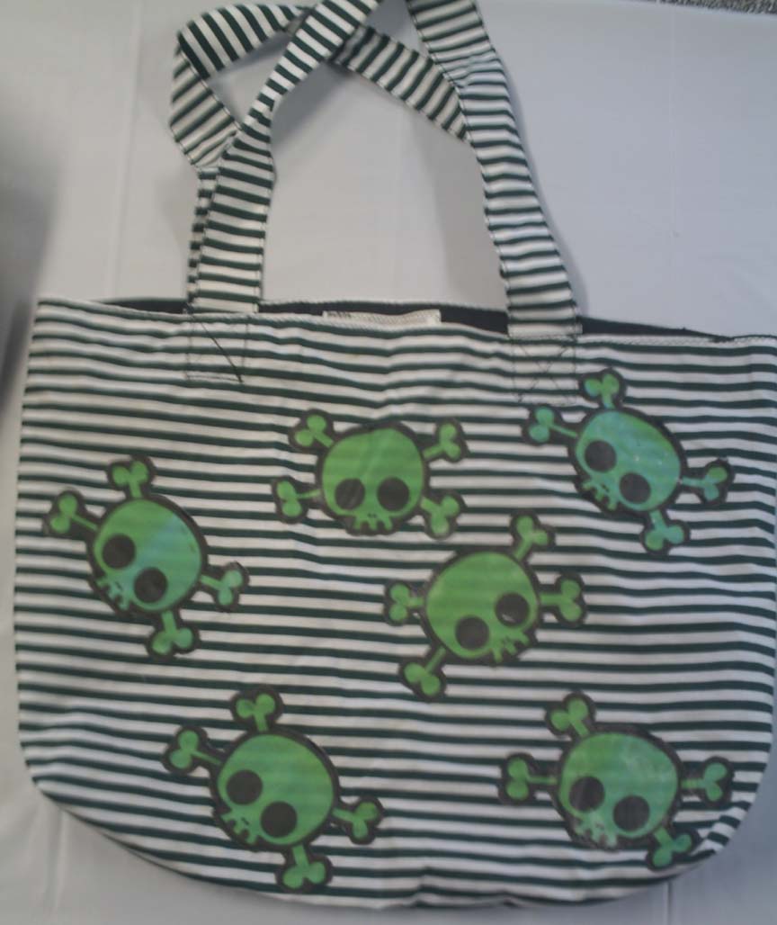 Bag- Green strip skullz