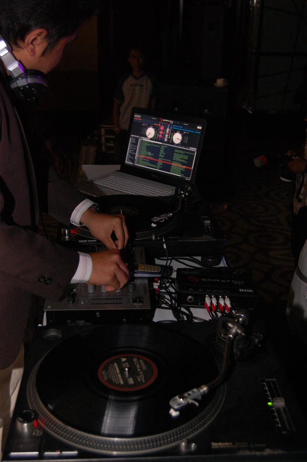 DJ randy by analogloverDsLR on DeviantArt