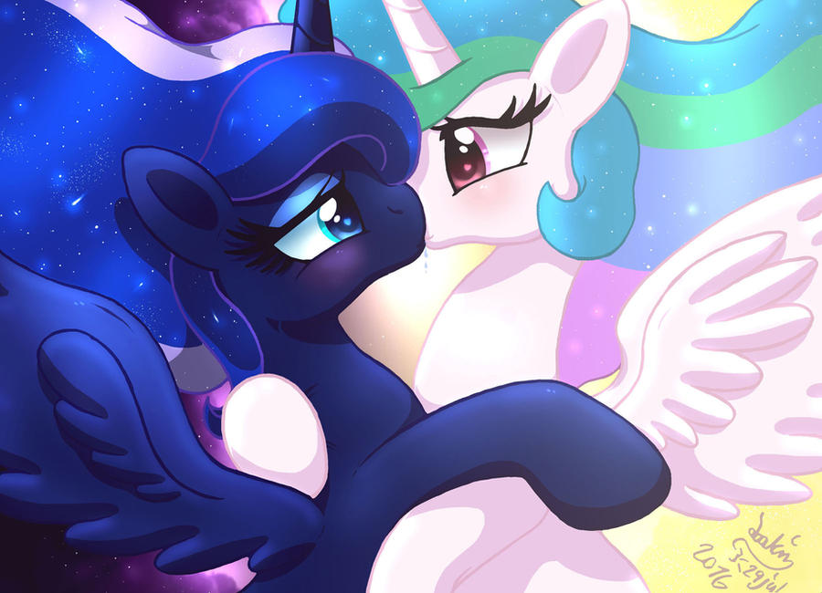 MLP FIM - Luna Celestia Moon Sun Kiss