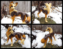 Fritter The Fennec Wolf - Sculpture