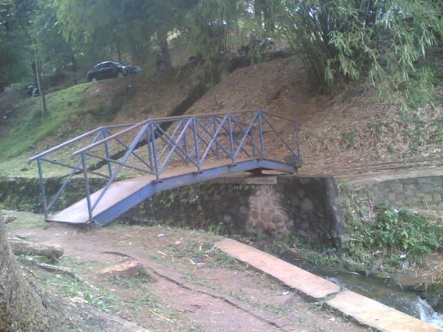 Jembatan Biru