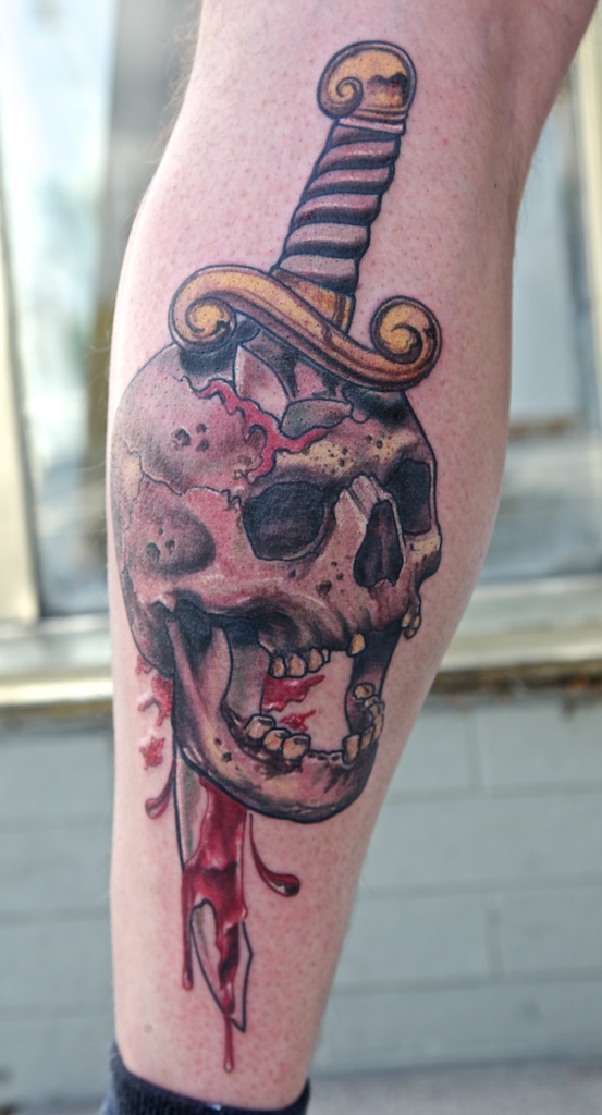 skull and dagger