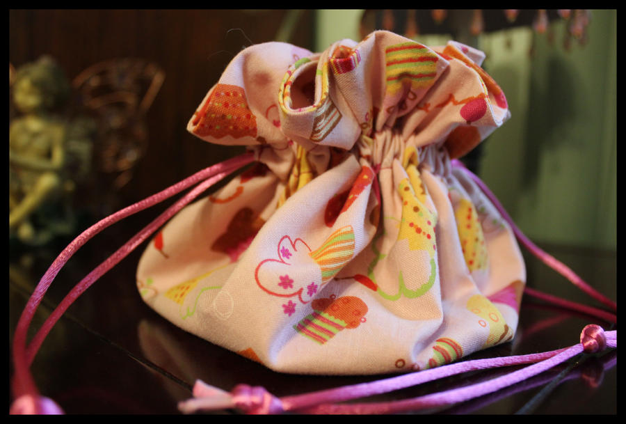 Cupcake Drawstring Bag