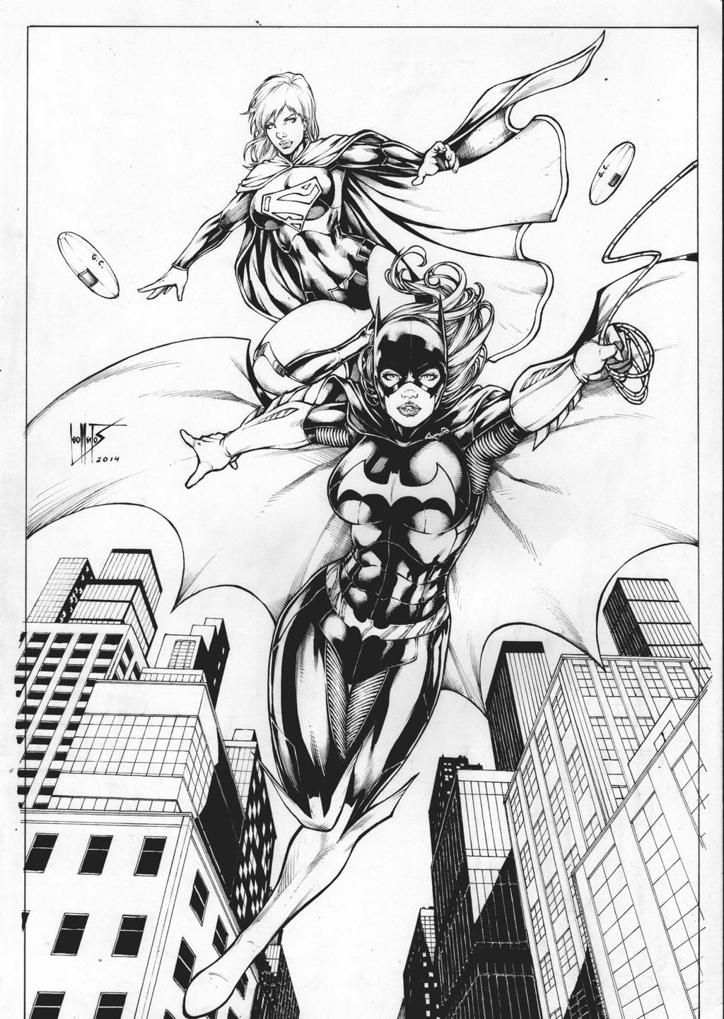 BATGIRL e SUPERGIRL.