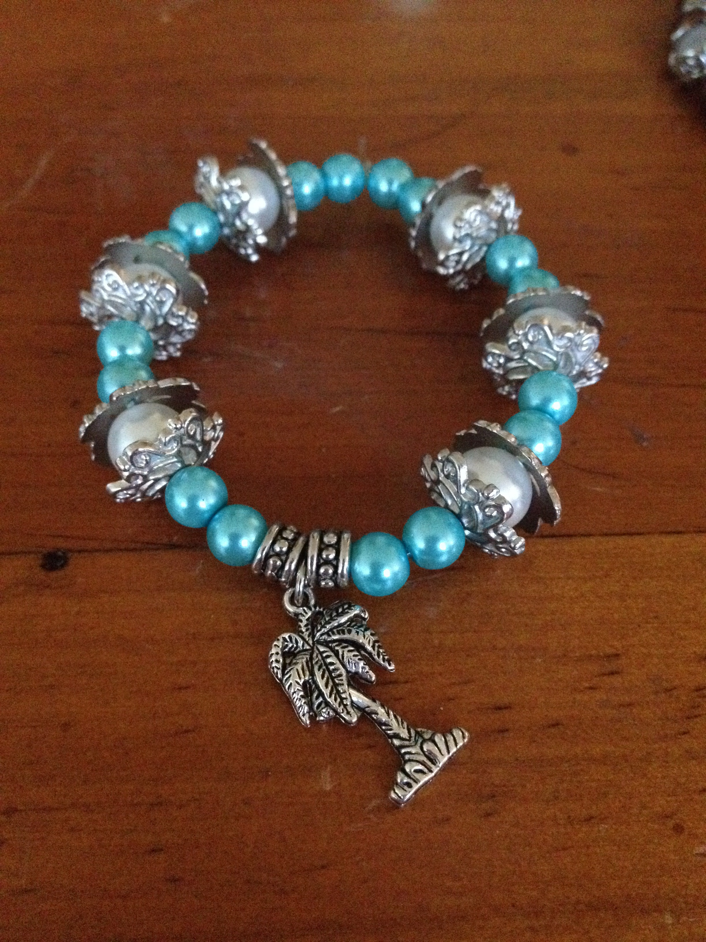 Beach side bracelet