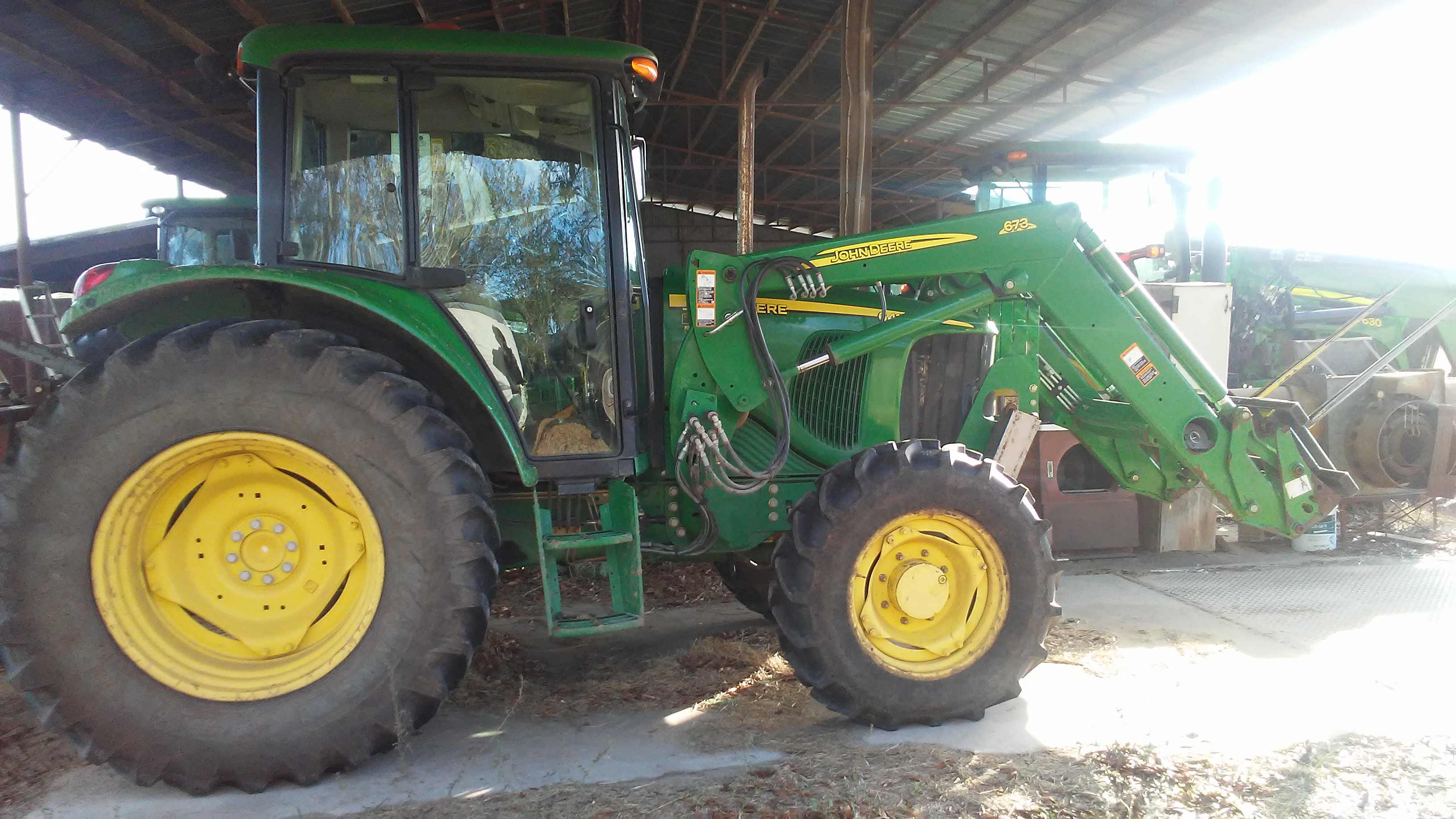 John Deere 6415