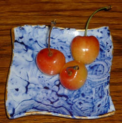 Ceramic dish