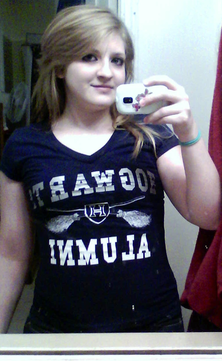 Hogwarts Alumni shirt