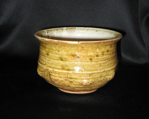 Knobby Bowl