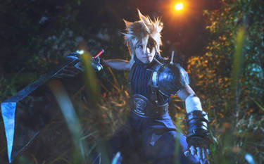 FFVII Cloud - Night Raid