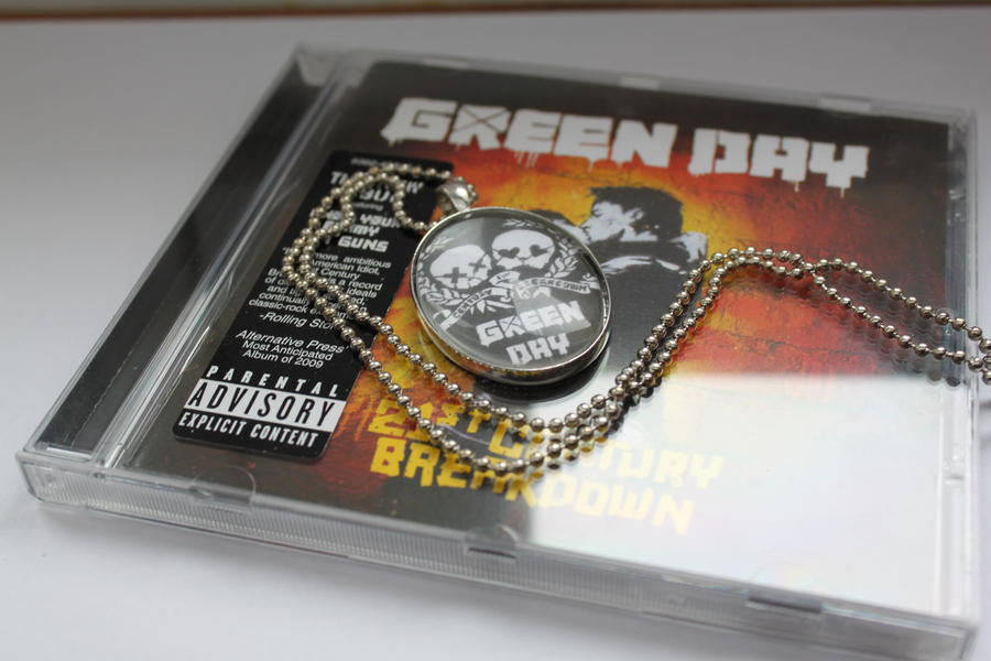 Green Day Necklace