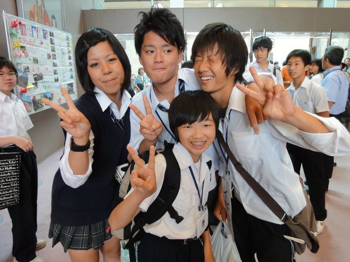 Подростки в японии Подростки в японии