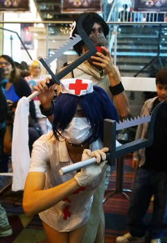 Valentine and Painwheel Skullgirls cosplay