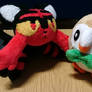 Litten and Rowlet plushes