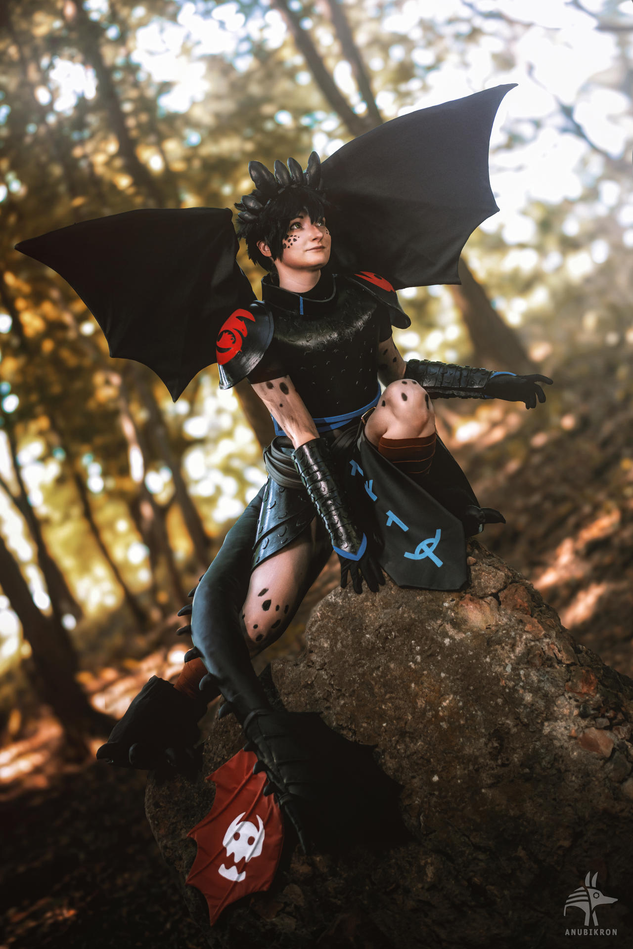 Toothless Cosplay Photo 2/3